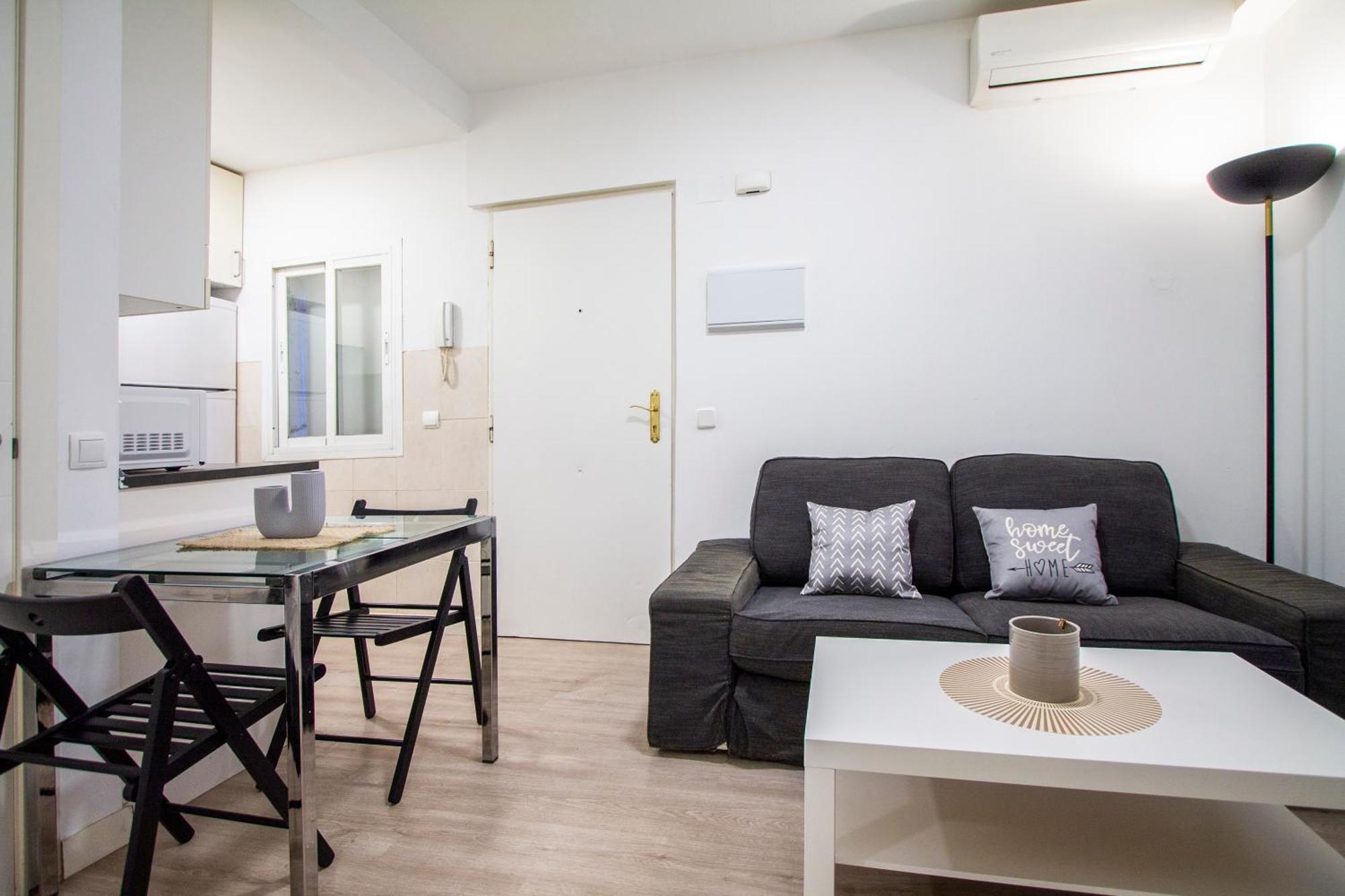 Apartamentos Tetuan Sandino Madrid Exterior foto