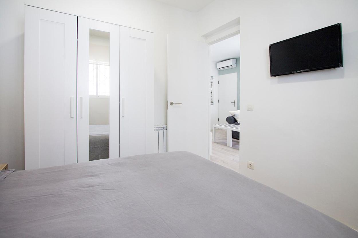 Apartamentos Tetuan Sandino Madrid Exterior foto