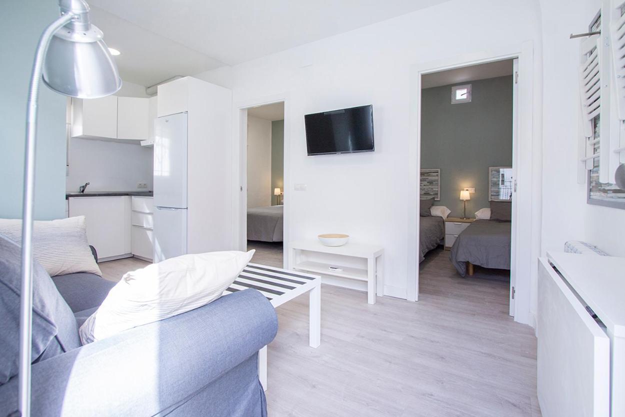 Apartamentos Tetuan Sandino Madrid Exterior foto