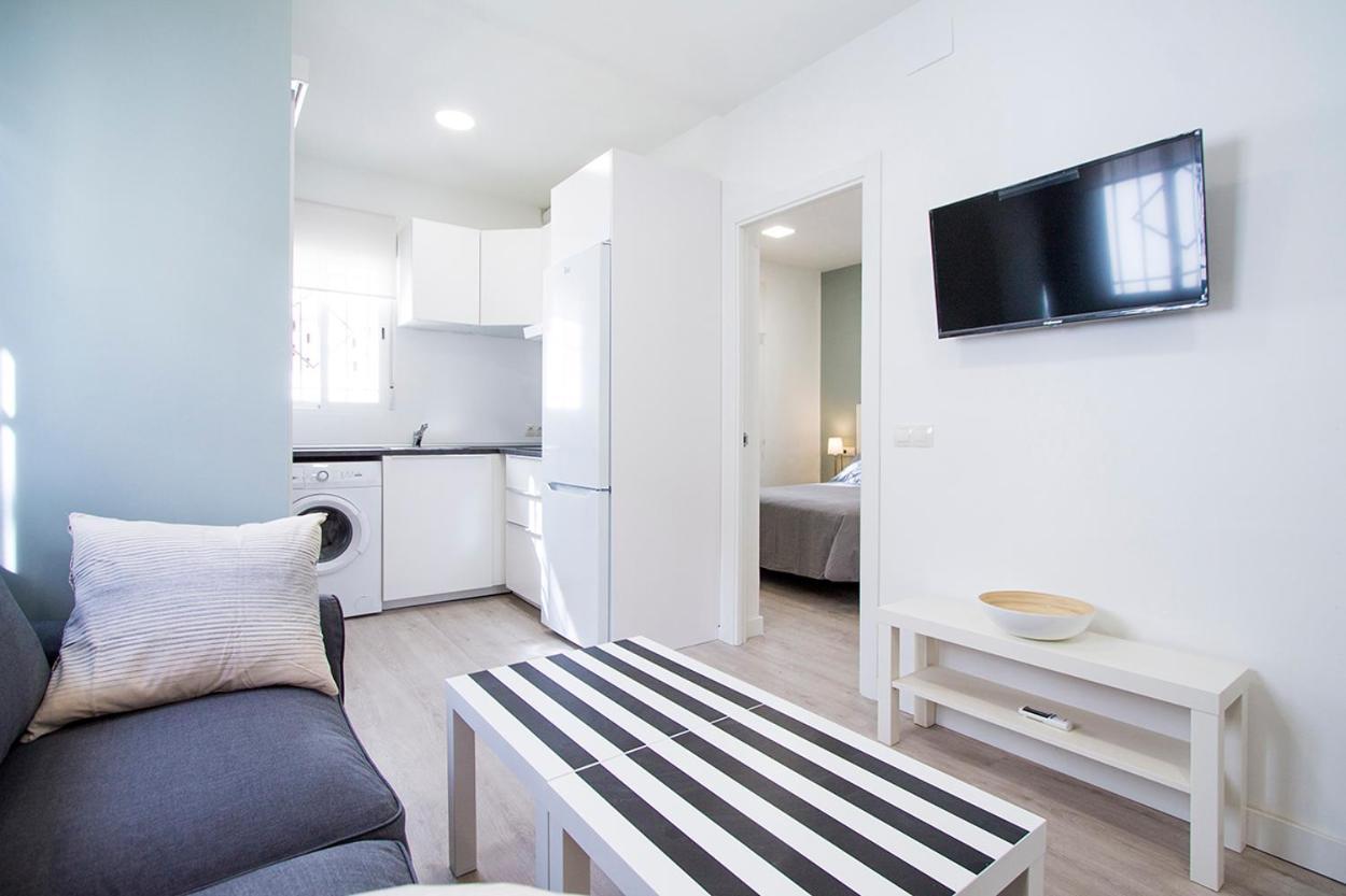 Apartamentos Tetuan Sandino Madrid Exterior foto