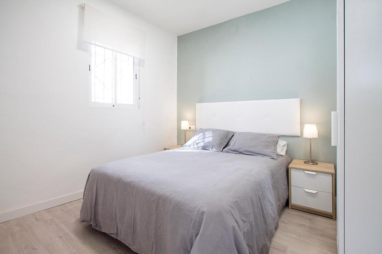 Apartamentos Tetuan Sandino Madrid Exterior foto